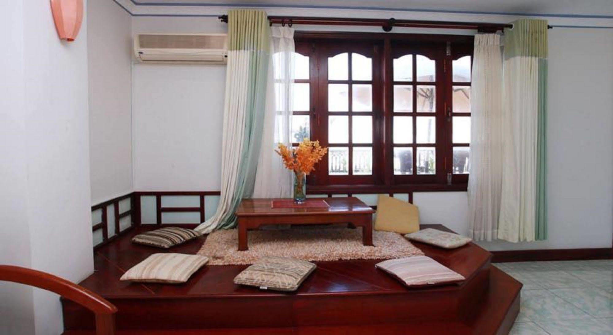 La Suisse Hotel Nha Trang Exterior photo