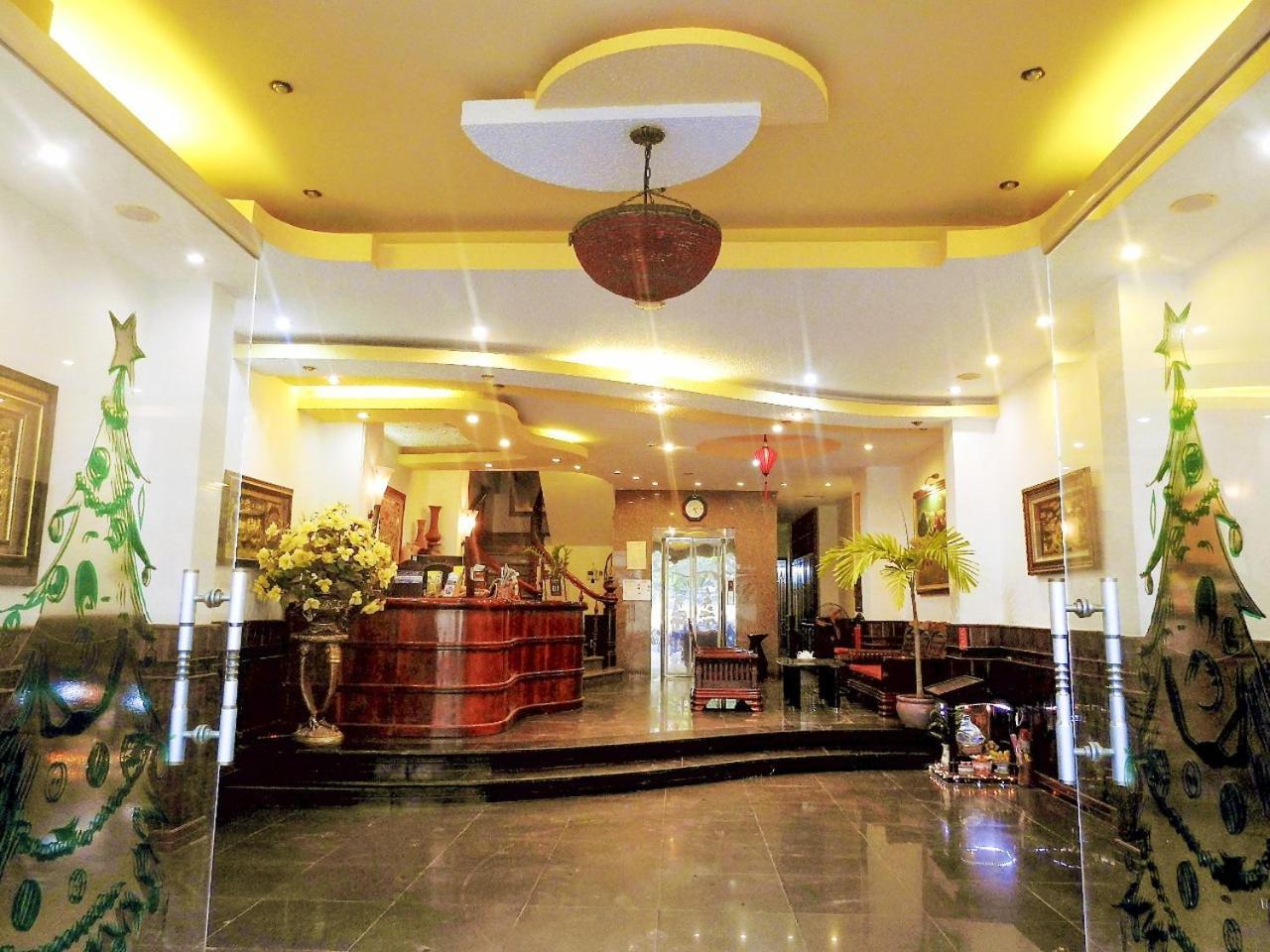 La Suisse Hotel Nha Trang Exterior photo
